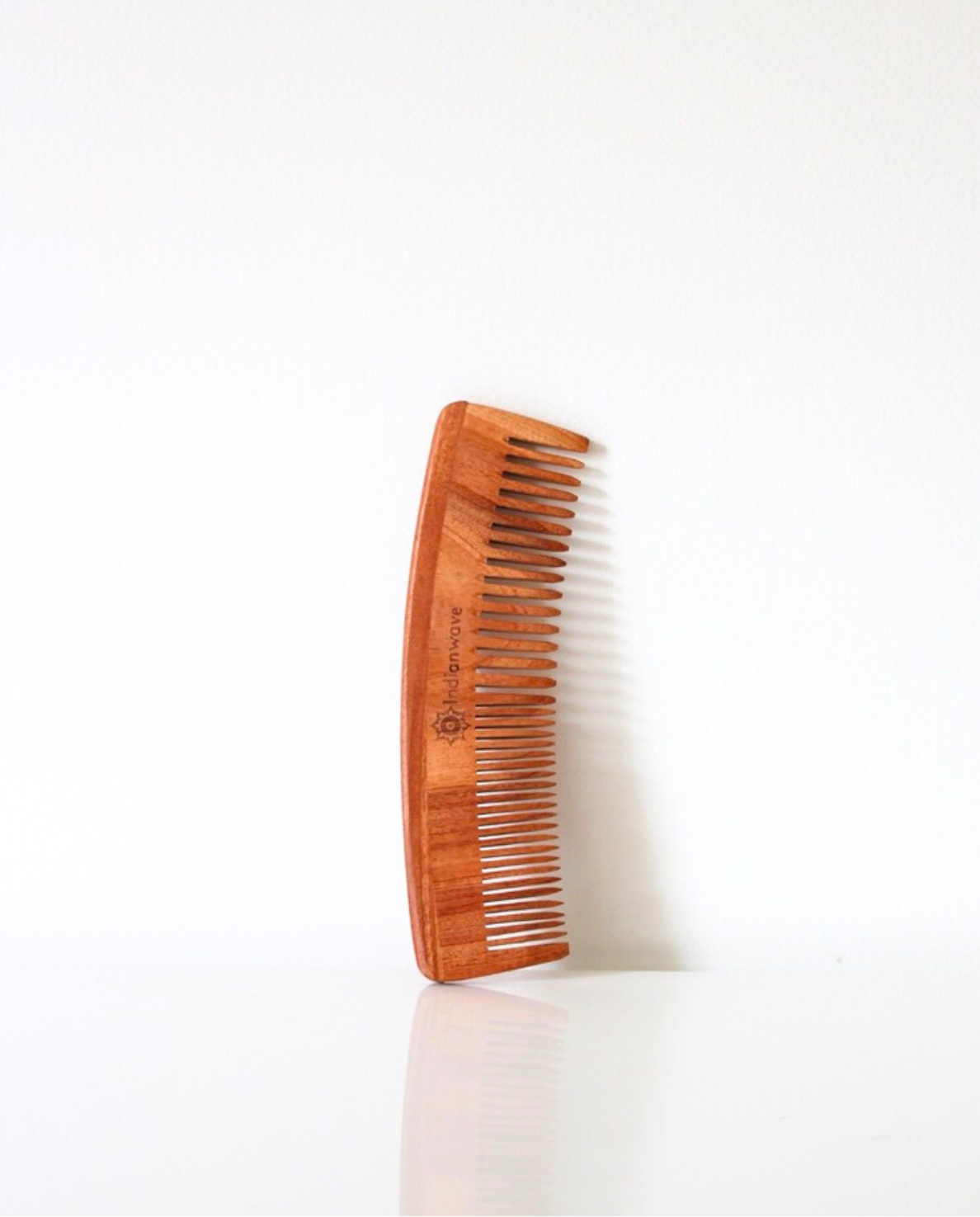 Grand Peigne en Bois de Neem