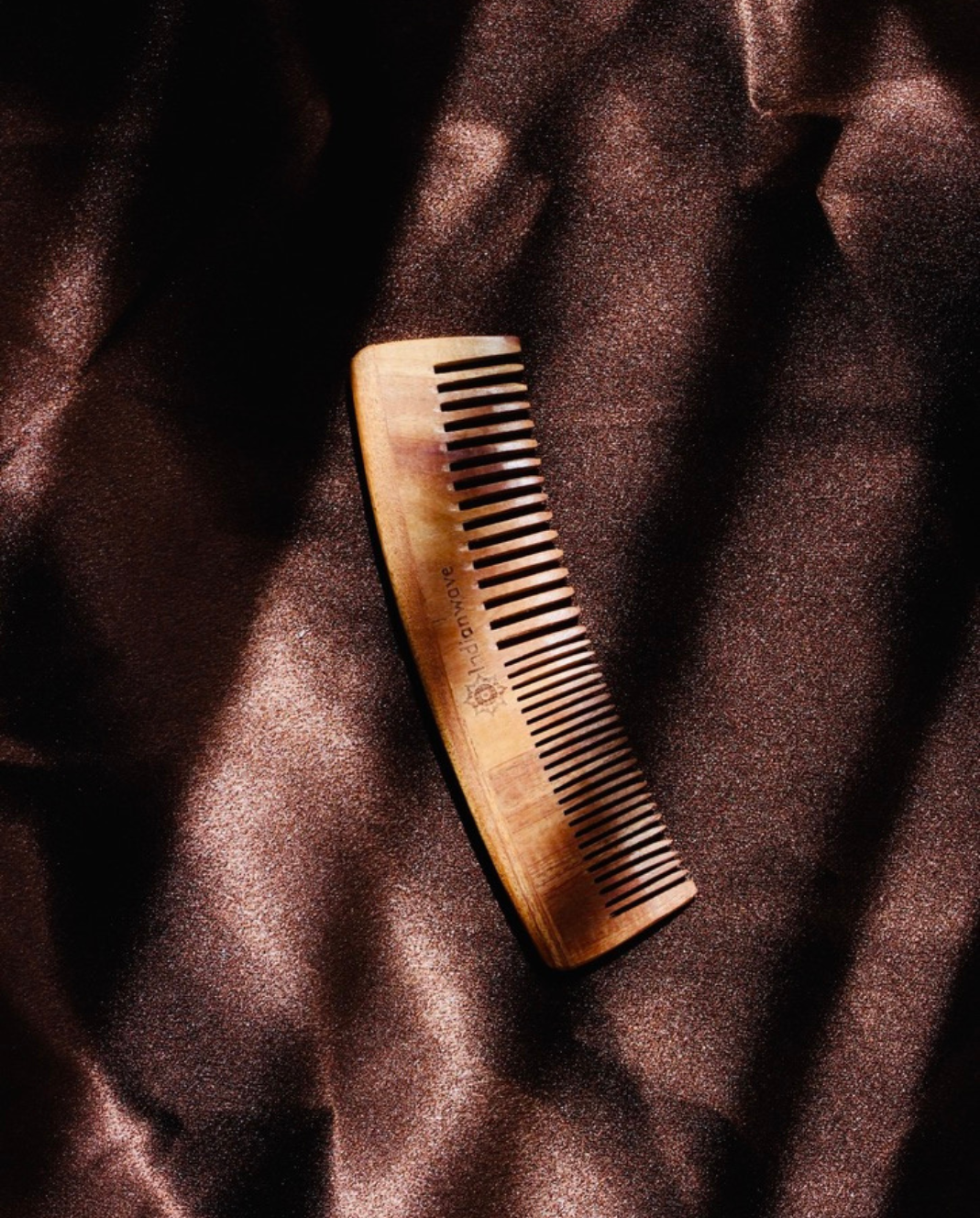 Grand Peigne en Bois de Neem